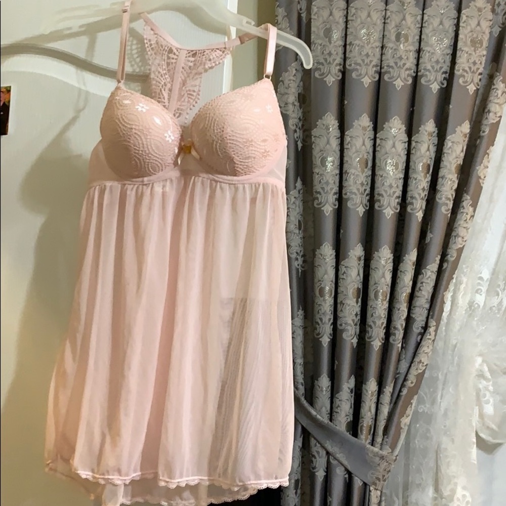 Jessica Simpson Scalloped Lace Babydoll size:m